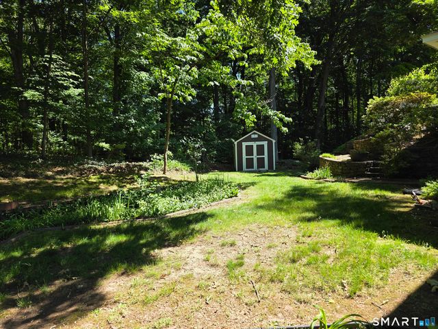 54 Hemlock Ridge, Cheshire, CT 06410