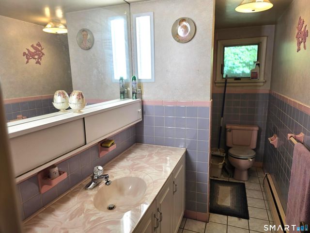 54 Hemlock Ridge, Cheshire, CT 06410