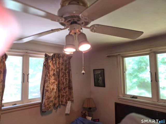 54 Hemlock Ridge, Cheshire, CT 06410
