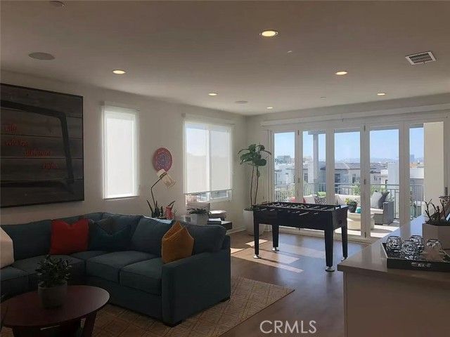 335 Magnet, Irvine, CA 92618