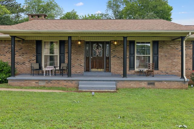 1106 5th Ave, Lawrenceburg, TN 38464