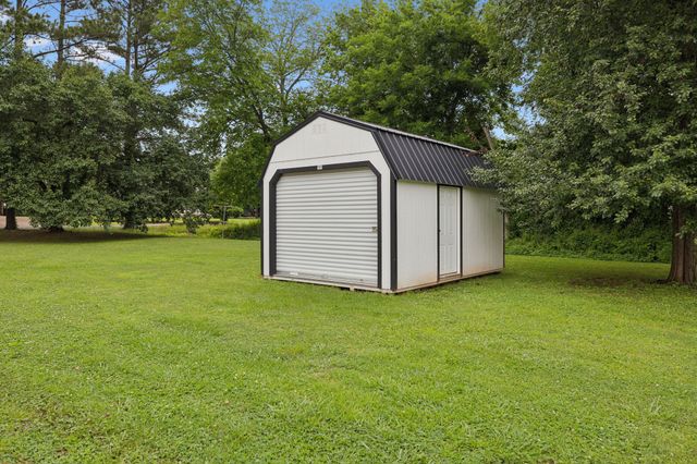 1106 5th Ave, Lawrenceburg, TN 38464