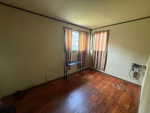 8160 S Keating Avenue, Chicago, IL 60652