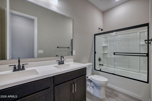 7434 N 80th Lane, Glendale, AZ 85303