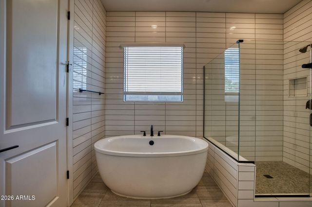 7434 N 80th Lane, Glendale, AZ 85303