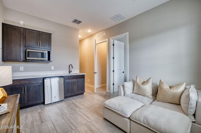 7434 N 80th Lane, Glendale, AZ 85303