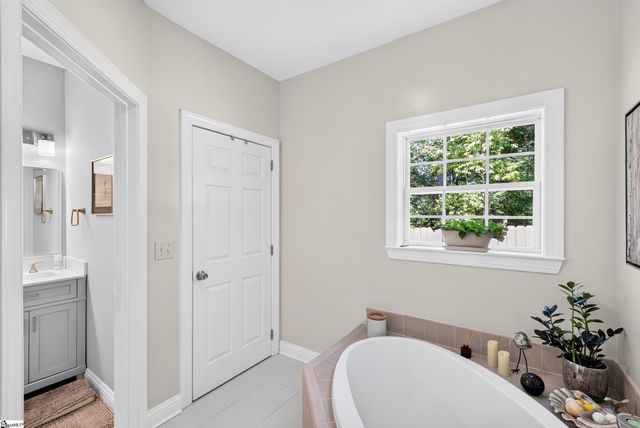 208 Valley Road, Travelers Rest, SC 29690