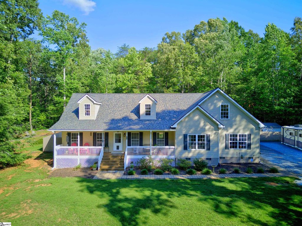 208 Valley Road, Travelers Rest, SC 29690