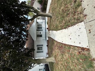 13787 Irene Street, Southgate, MI 48195