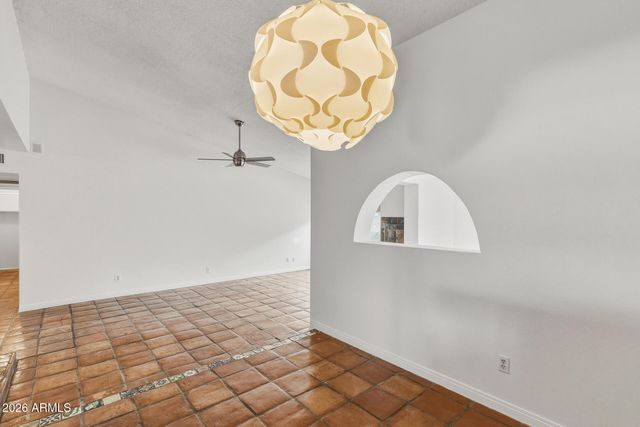 2745 E LARKSPUR Drive, Phoenix, AZ 85032