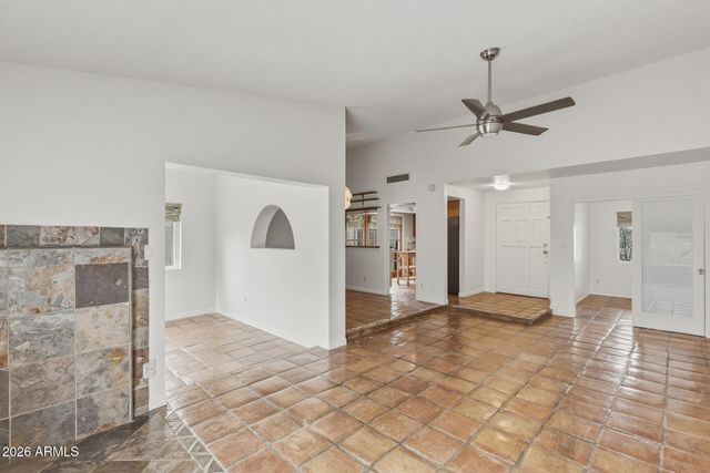 2745 E LARKSPUR Drive, Phoenix, AZ 85032