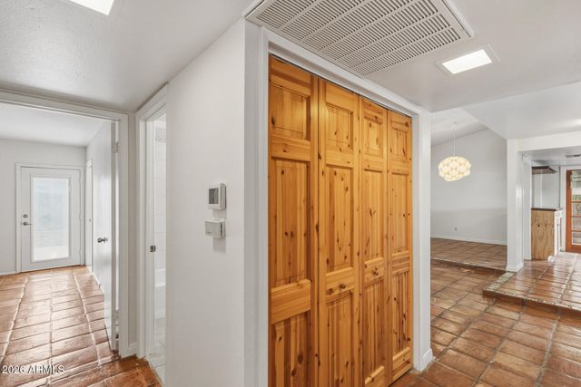 2745 E LARKSPUR Drive, Phoenix, AZ 85032
