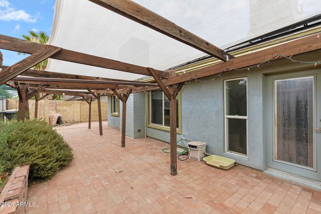 2745 E LARKSPUR Drive, Phoenix, AZ 85032