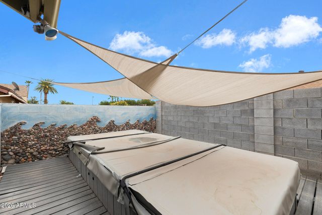 2745 E LARKSPUR Drive, Phoenix, AZ 85032