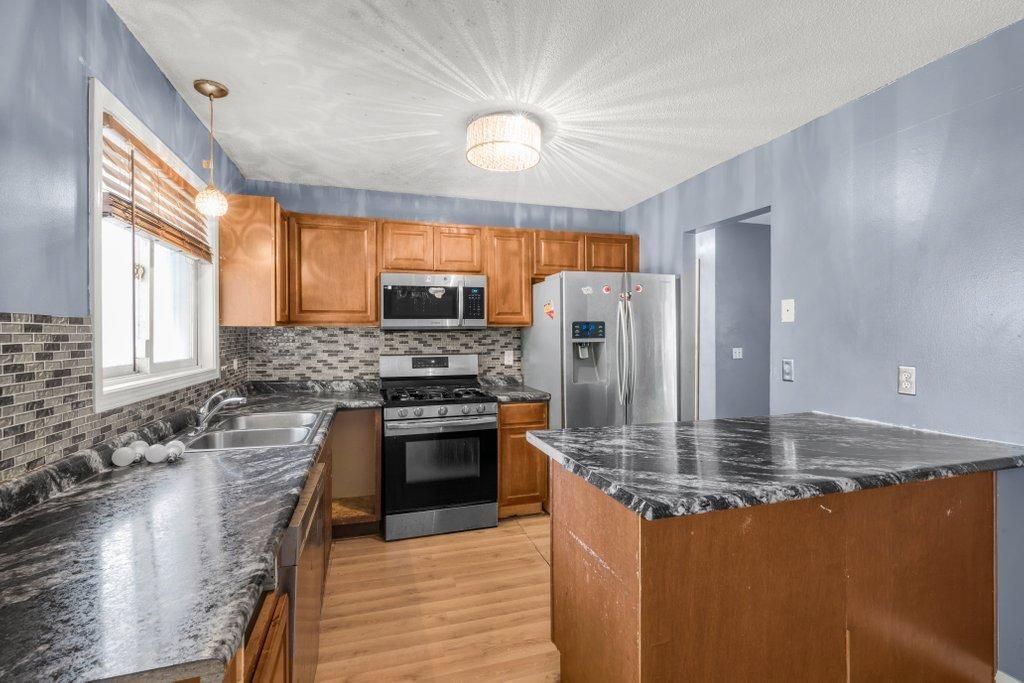 6781 Brunswick Avenue N, Brooklyn Park, MN 55429 — photo 5