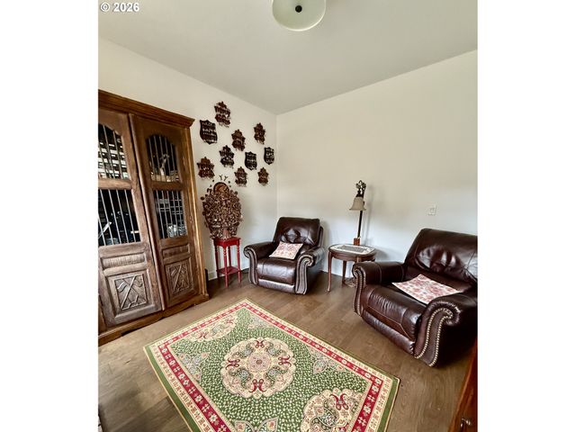 714 Se 47TH Ave, Hillsboro, OR 97129