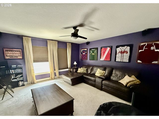 714 Se 47TH Ave, Hillsboro, OR 97129