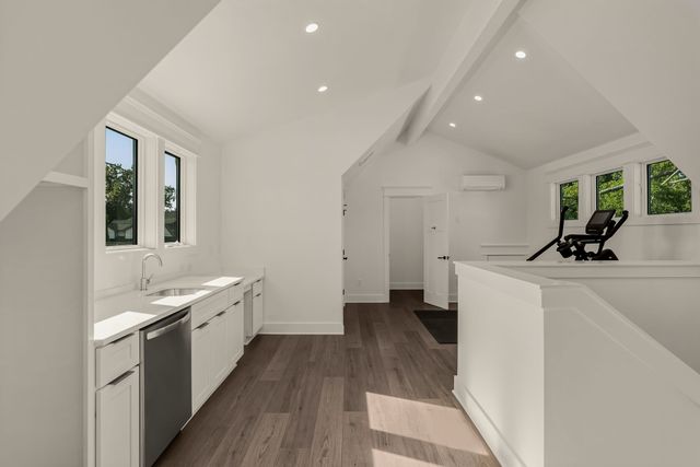 1829B 4th Ave, N, Nashville, TN 37208