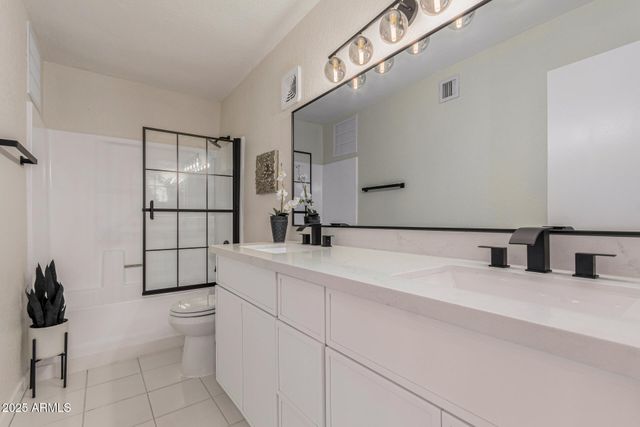 15650 N 19TH Avenue 1204, Phoenix, AZ 85023