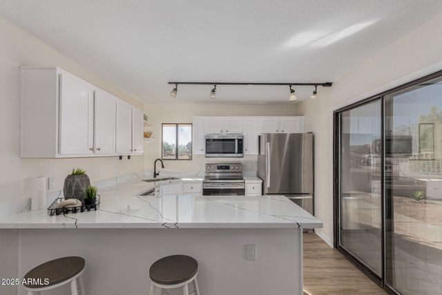 15650 N 19TH Avenue 1204, Phoenix, AZ 85023