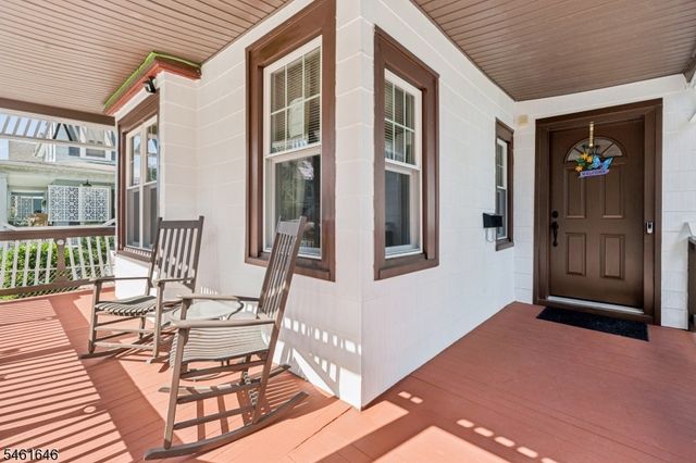120 Norman St, East Orange City, NJ 07017