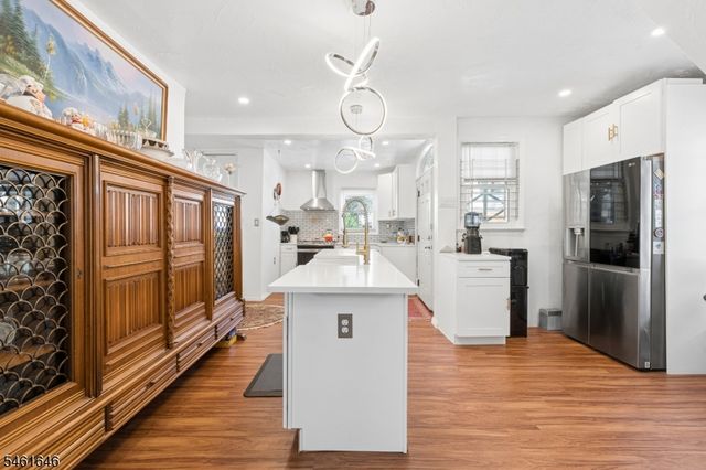 120 Norman St, East Orange City, NJ 07017