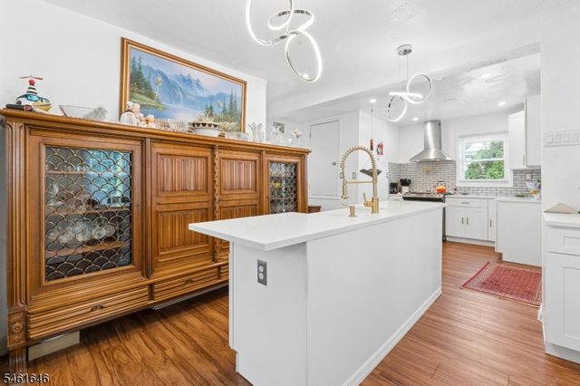120 Norman St, East Orange City, NJ 07017