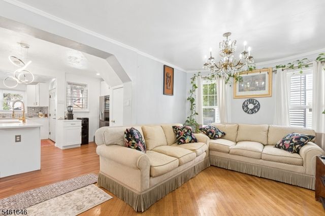 120 Norman St, East Orange City, NJ 07017