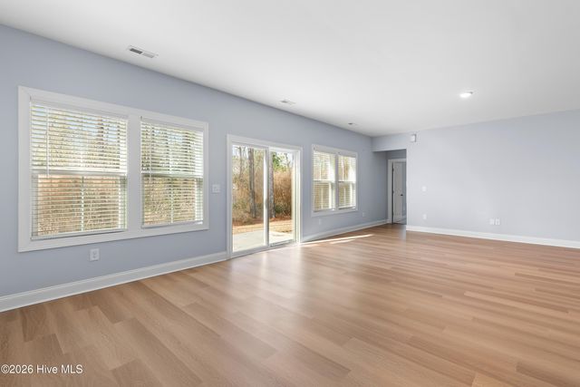 1637 Star Cross Drive SW, Shallotte, NC 28470