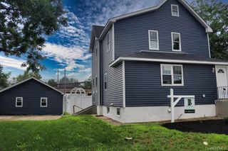 21 Randall Avenue, Lynbrook, NY 11563