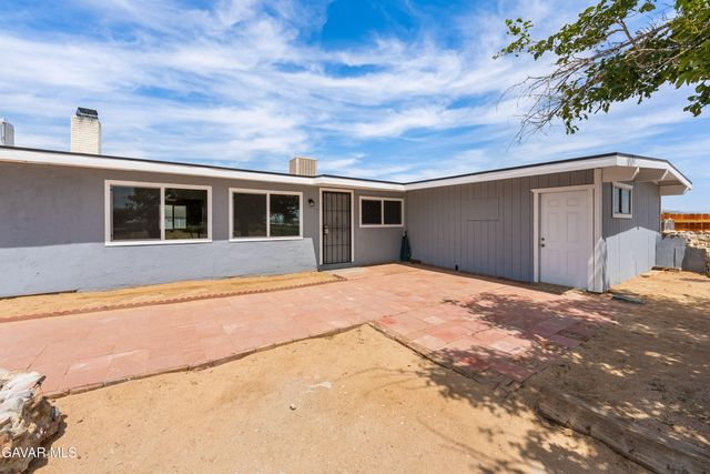 26111 Morongo Drive, Mojave, CA 93501