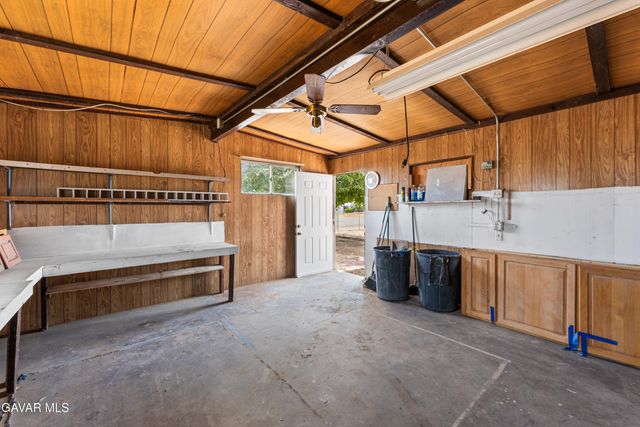 26111 Morongo Drive, Mojave, CA 93501