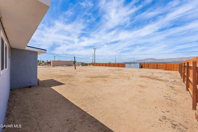 26111 Morongo Drive, Mojave, CA 93501