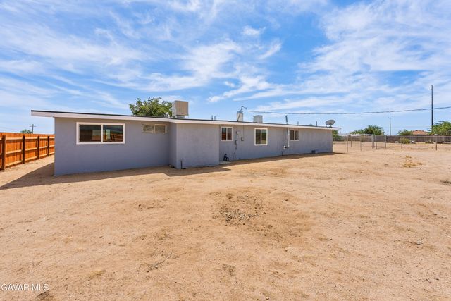 26111 Morongo Drive, Mojave, CA 93501