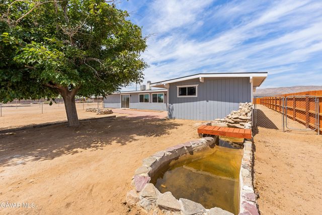 26111 Morongo Drive, Mojave, CA 93501