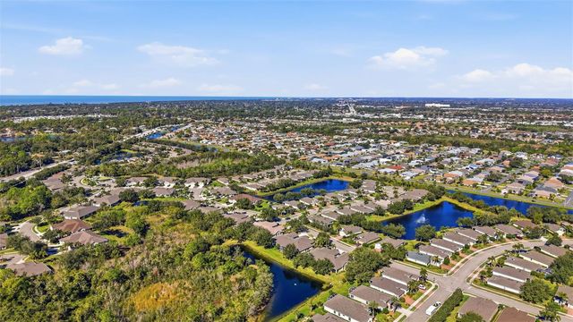 9419 CARNABY DRIVE, Venice, FL 34293