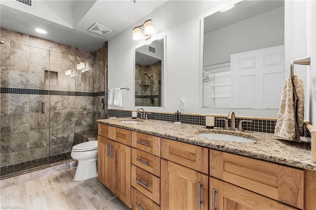 401 Bayfront PL # 3405, Naples, FL 34102