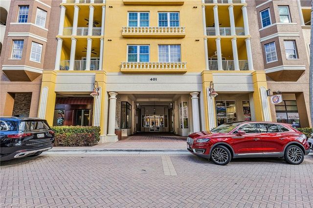 401 Bayfront PL # 3405, Naples, FL 34102