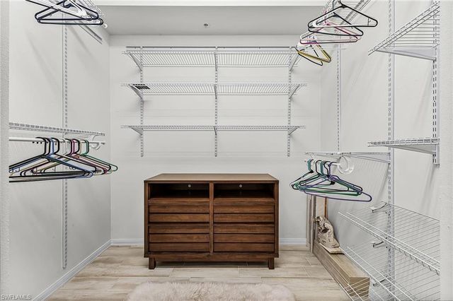 401 Bayfront PL # 3405, Naples, FL 34102