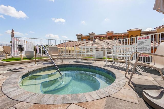 401 Bayfront PL # 3405, Naples, FL 34102