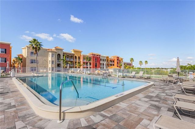 401 Bayfront PL # 3405, Naples, FL 34102