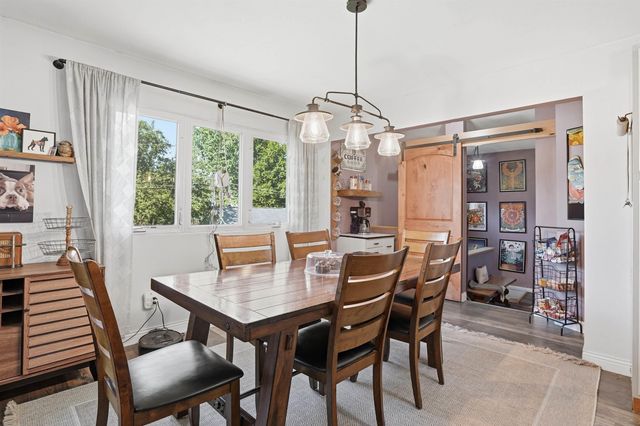 1509 W 8th Street, Cedar Falls, IA 50613