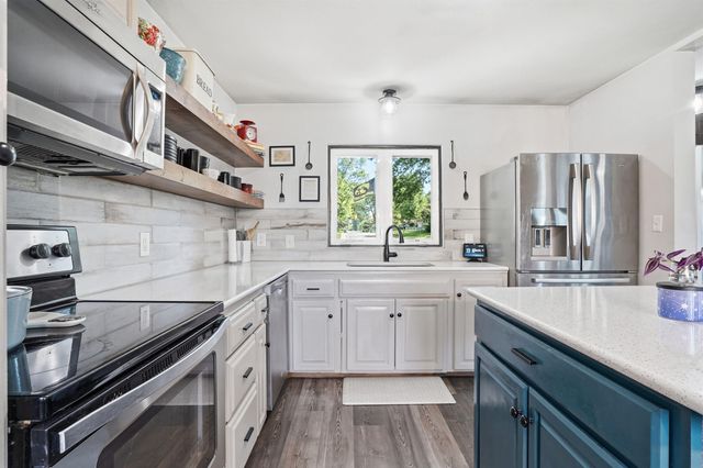 1509 W 8th Street, Cedar Falls, IA 50613