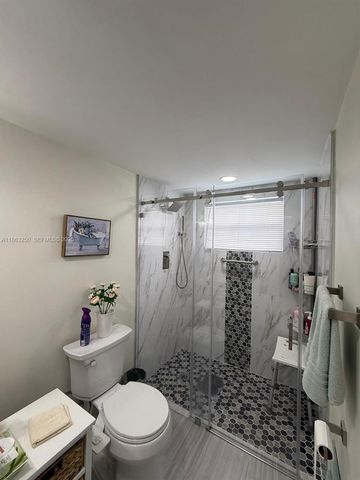 150 SW 134th Way 101R, Pembroke Pines, FL 33027