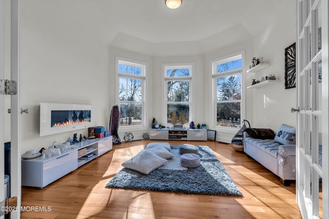 44 Trenton Lakewood Road, Millstone, NJ 08510