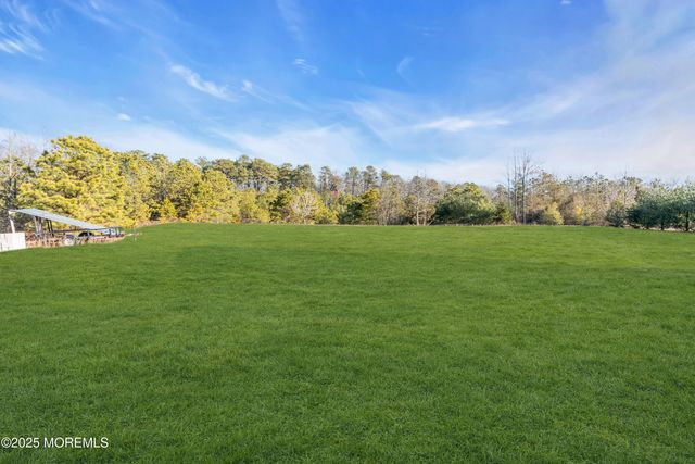 44 Trenton Lakewood Road, Millstone, NJ 08510