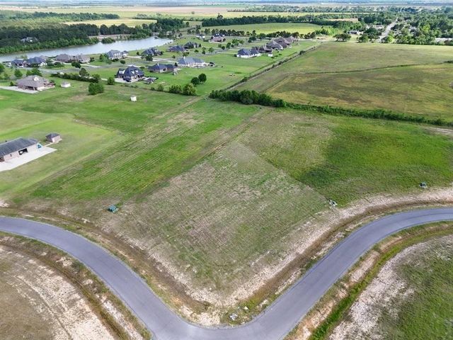 3139 Baneberry Road, Lake Charles, LA 70607
