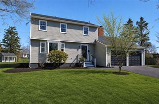 3 Pinetop Road, Barrington, RI 02806