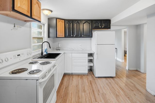 97 Angell Rd, Cumberland, RI 02864