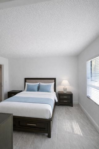 7118 Golf Colony Court 103, Lake Worth, FL 33467